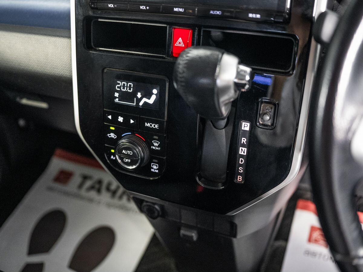 Toyota Tank 2016 - фото автомобиля