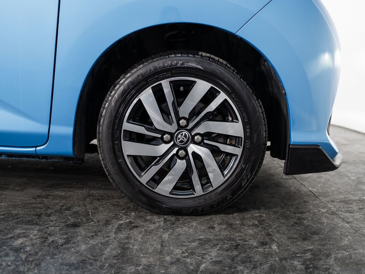 Toyota Tank 2016 - фото автомобиля