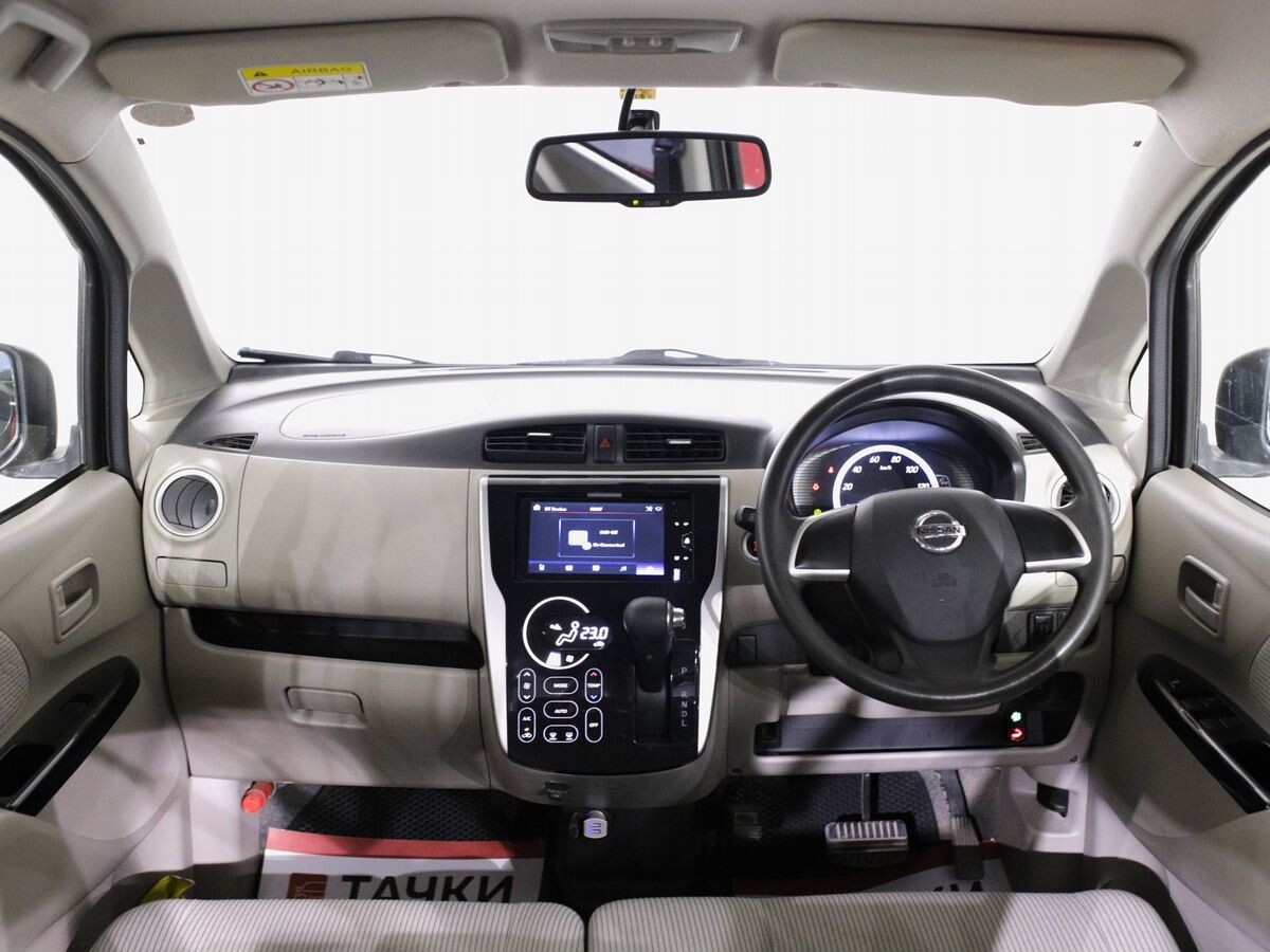 Nissan DAYZ 2014 - фото автомобиля