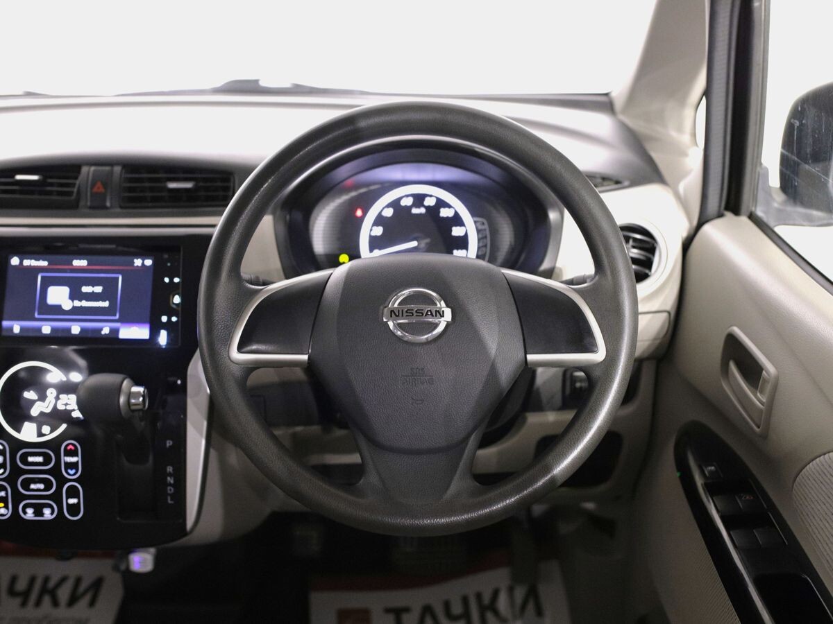 Nissan DAYZ 2014 - фото автомобиля