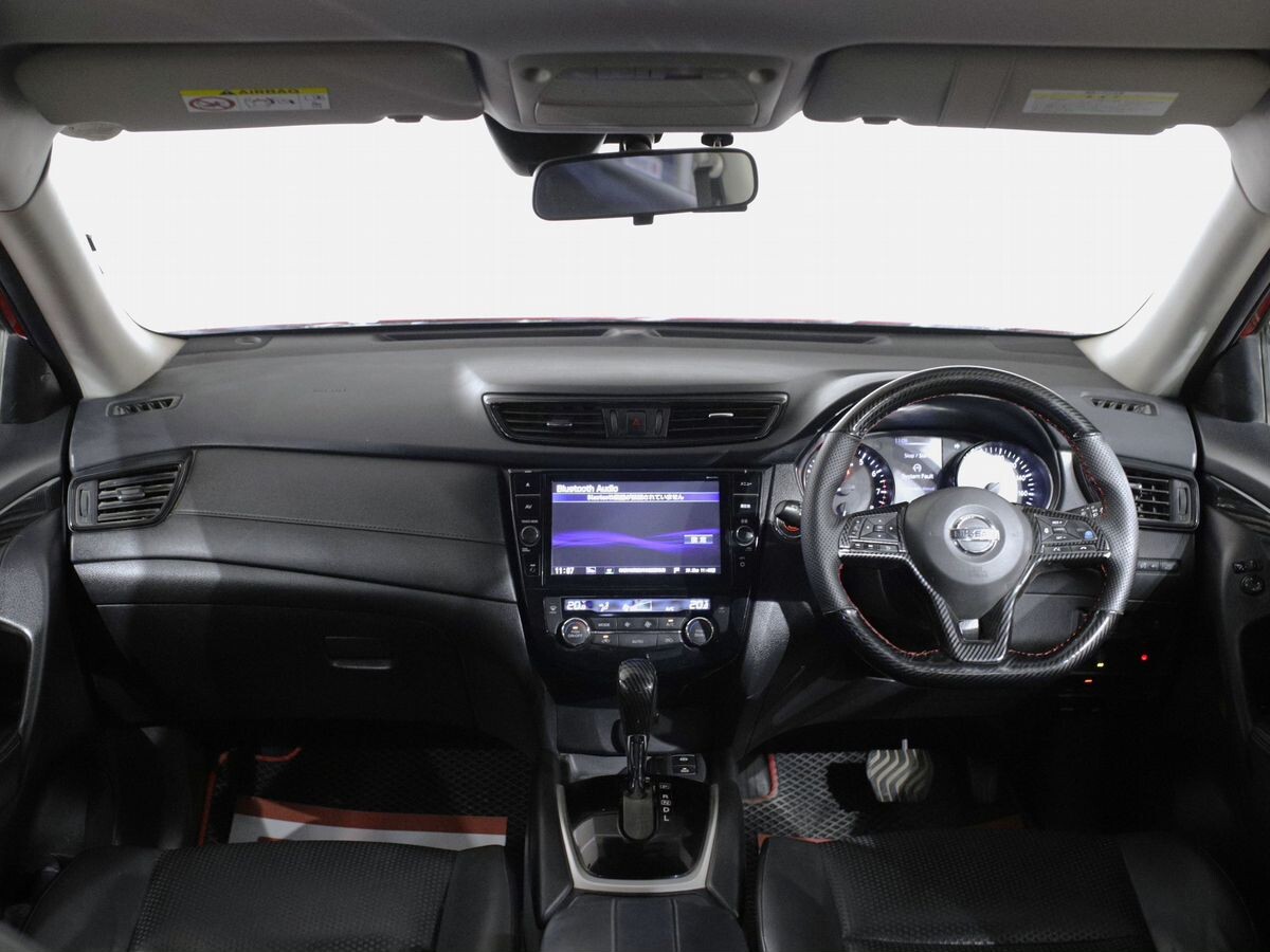 Nissan X-Trail 2017 - фото автомобиля