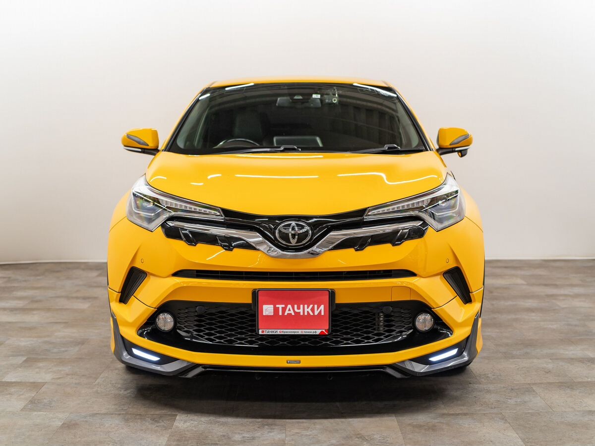 Toyota C-HR 2017 - фото автомобиля