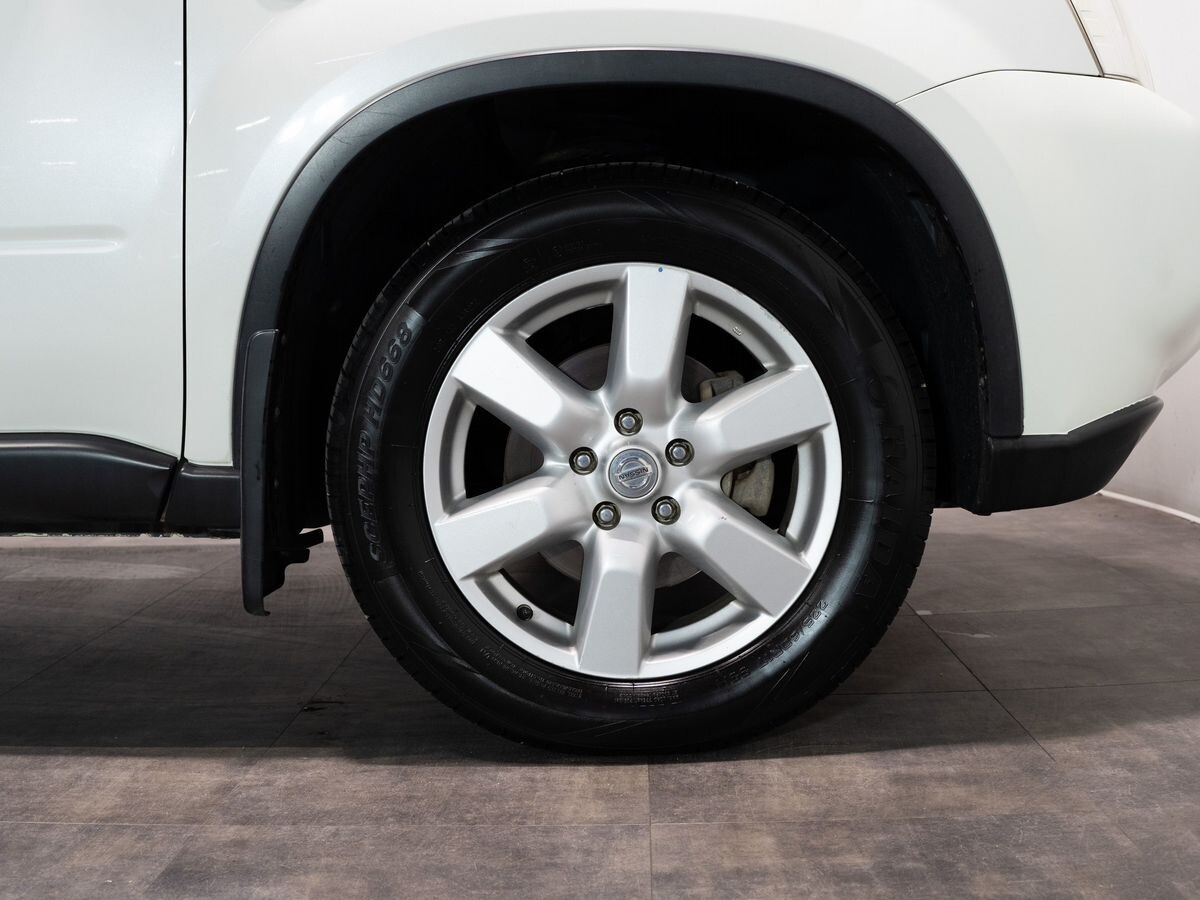 Nissan X-Trail 2009 - фото автомобиля