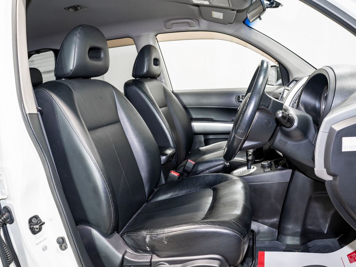 Nissan X-Trail 2009 - фото автомобиля