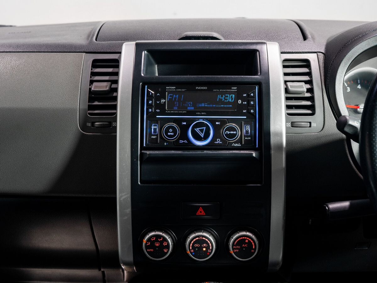 Nissan X-Trail 2009 - фото автомобиля