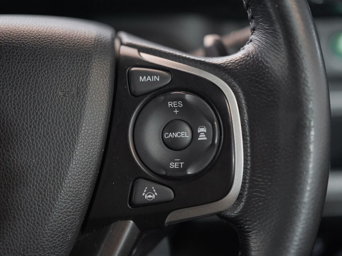 Honda Stepwgn 2016 - фото автомобиля