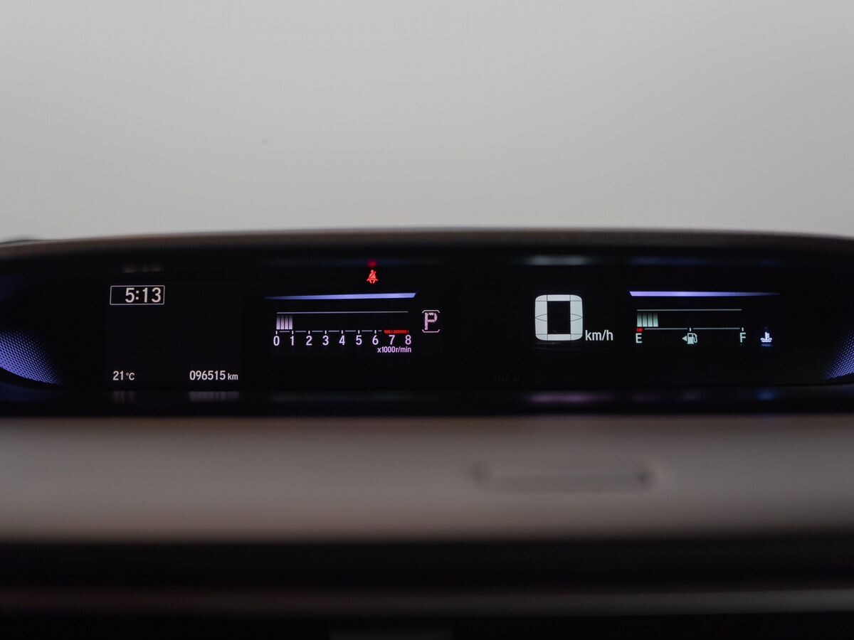 Honda Stepwgn 2016 - фото автомобиля