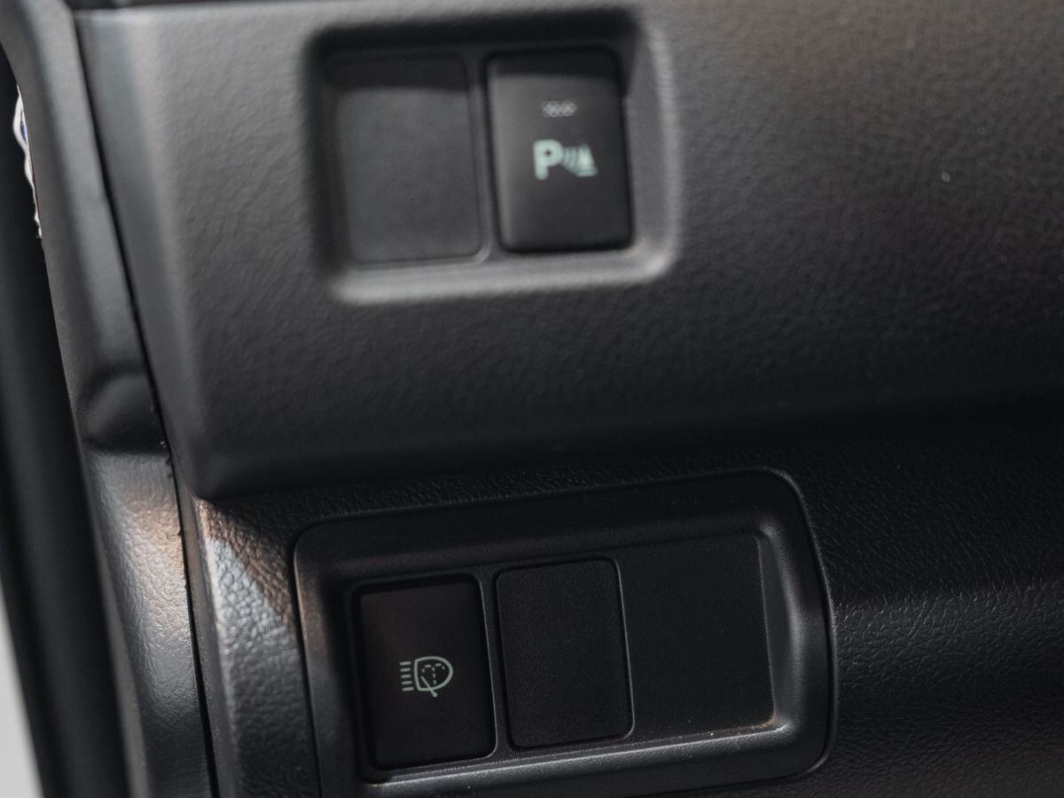 Toyota Camry 2011 - фото автомобиля
