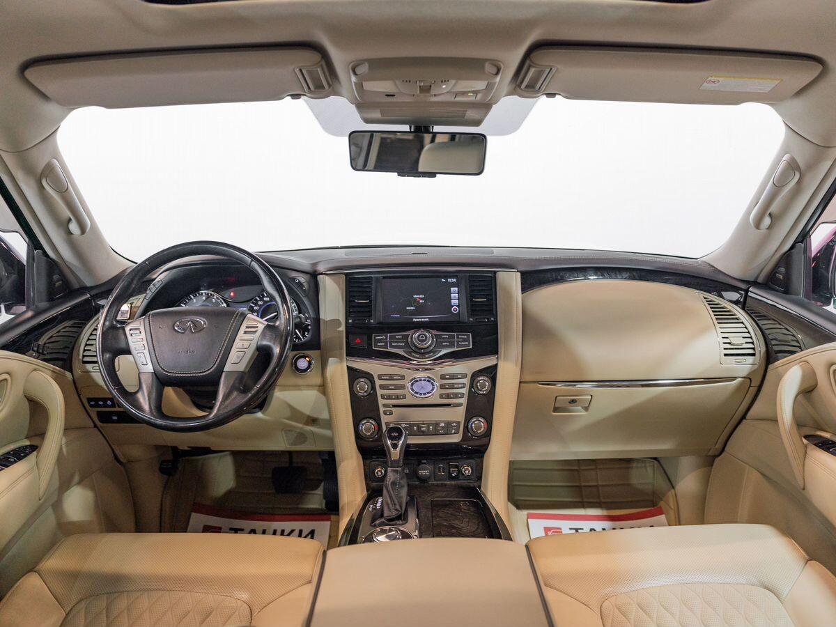 Infiniti QX80 2018 - фото автомобиля