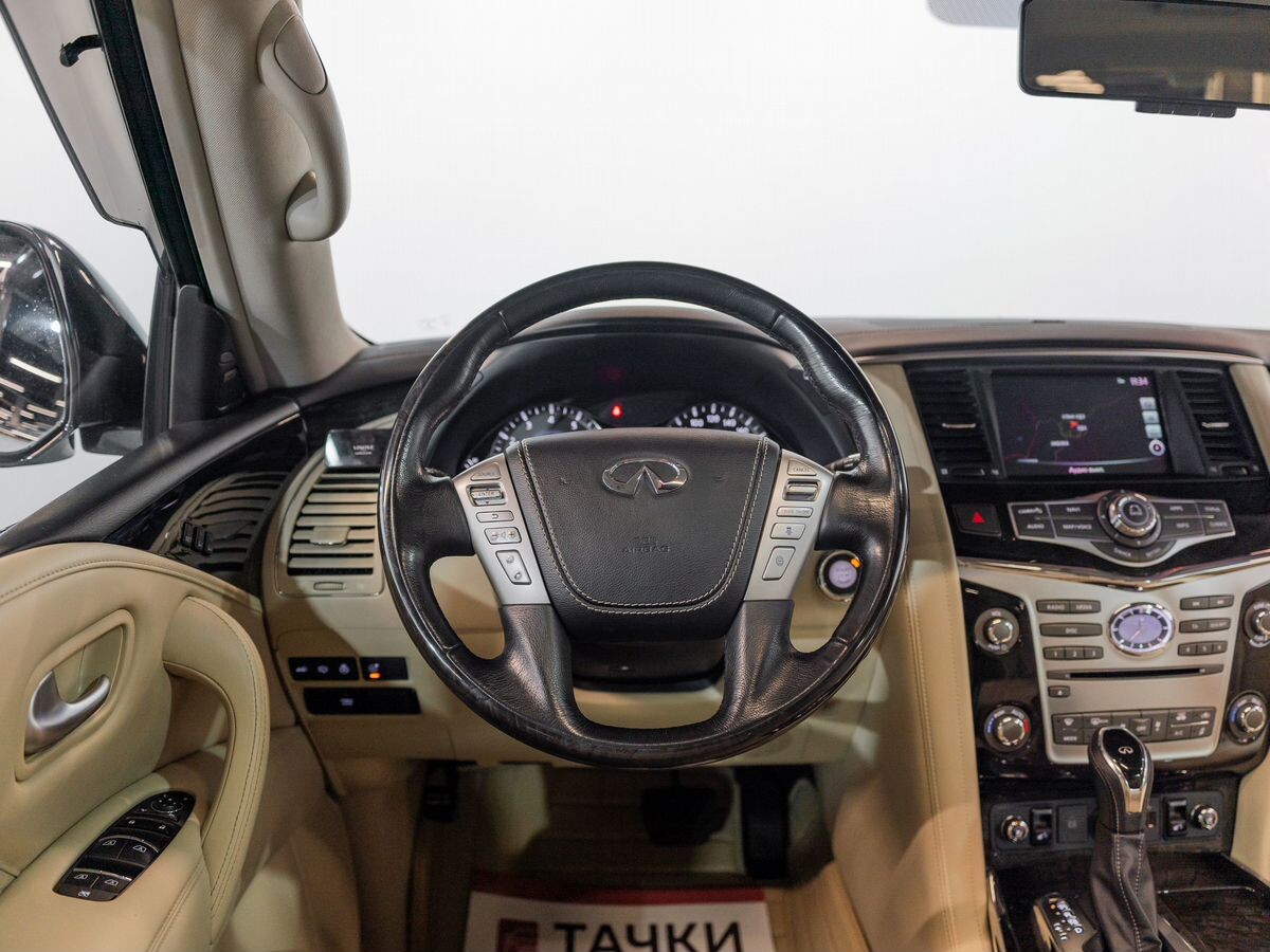 Infiniti QX80 2018 - фото автомобиля