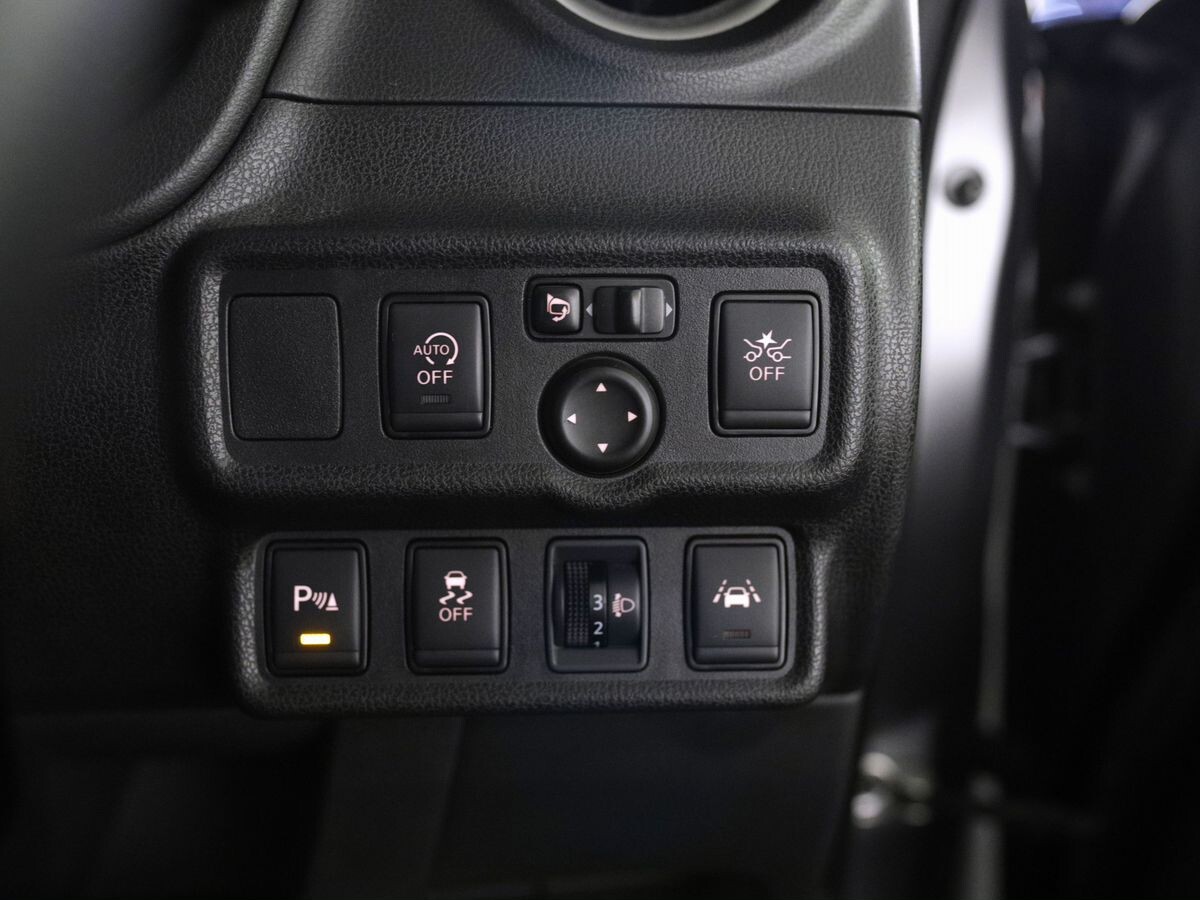 Nissan Note 2019 - фото автомобиля