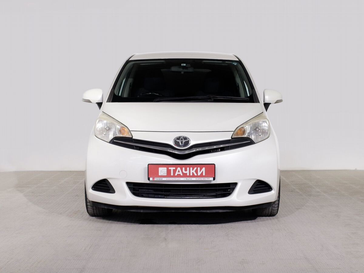 Toyota Ractis 2011 - фото автомобиля