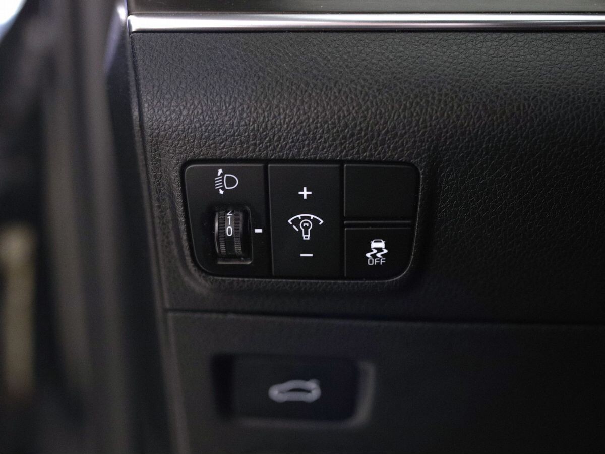 Kia K5 2021 - фото автомобиля