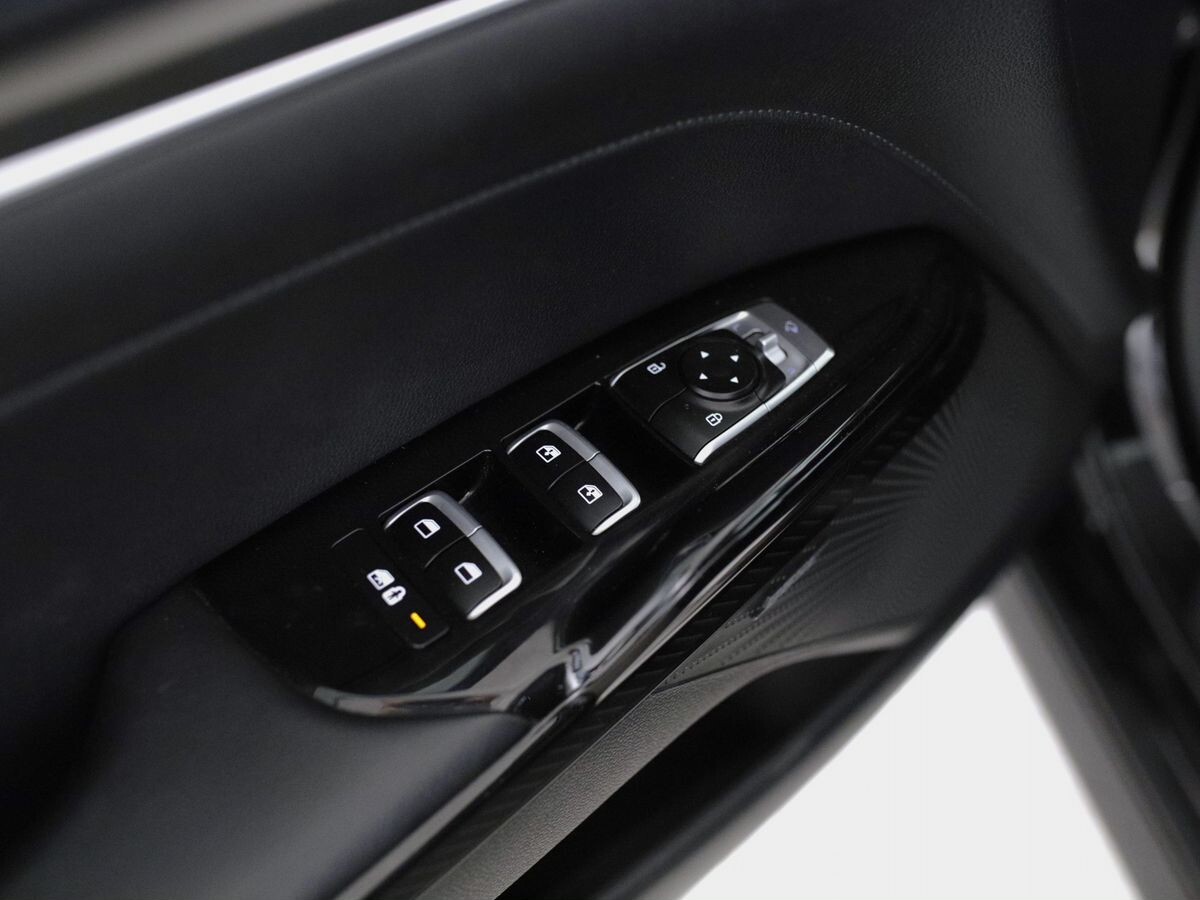 Kia K5 2021 - фото автомобиля