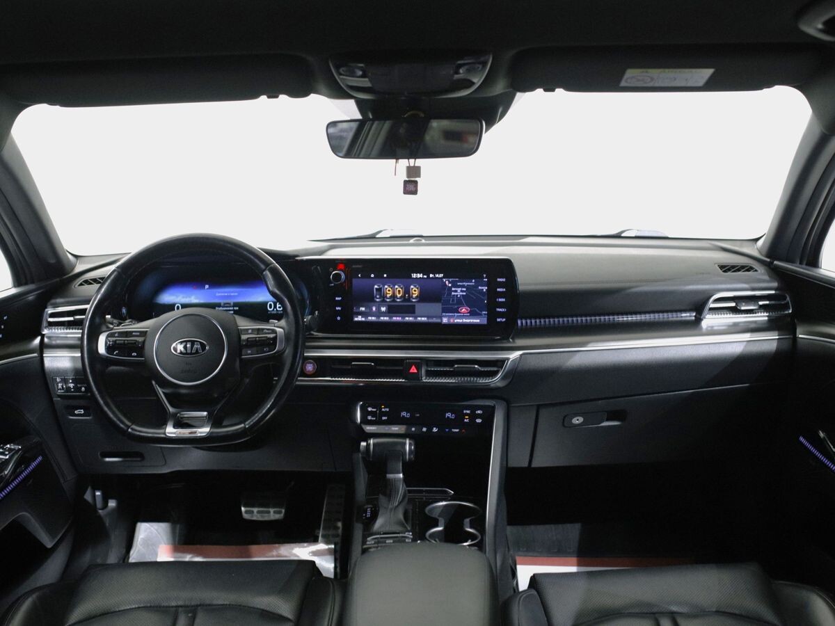 Kia K5 2021 - фото автомобиля