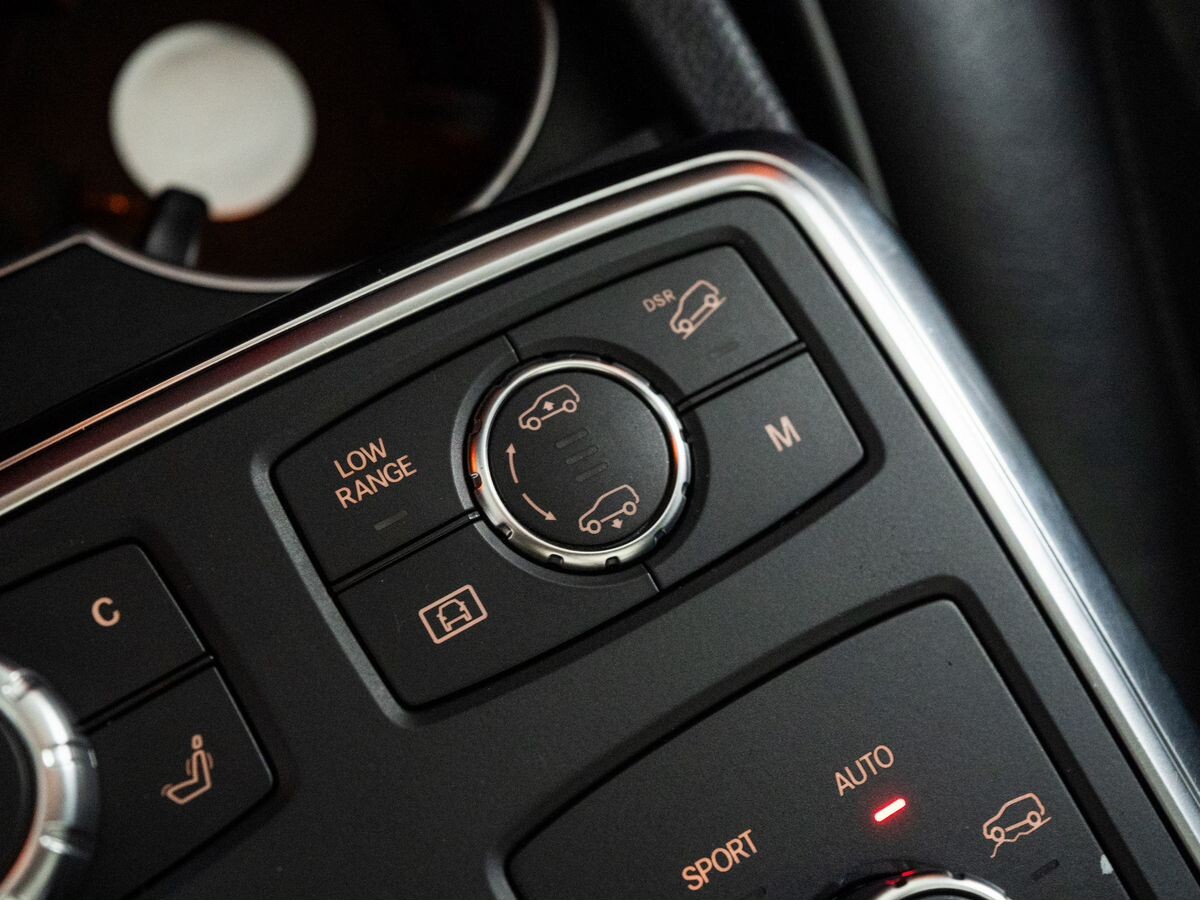Mercedes-Benz GL-Class 2012 - фото автомобиля