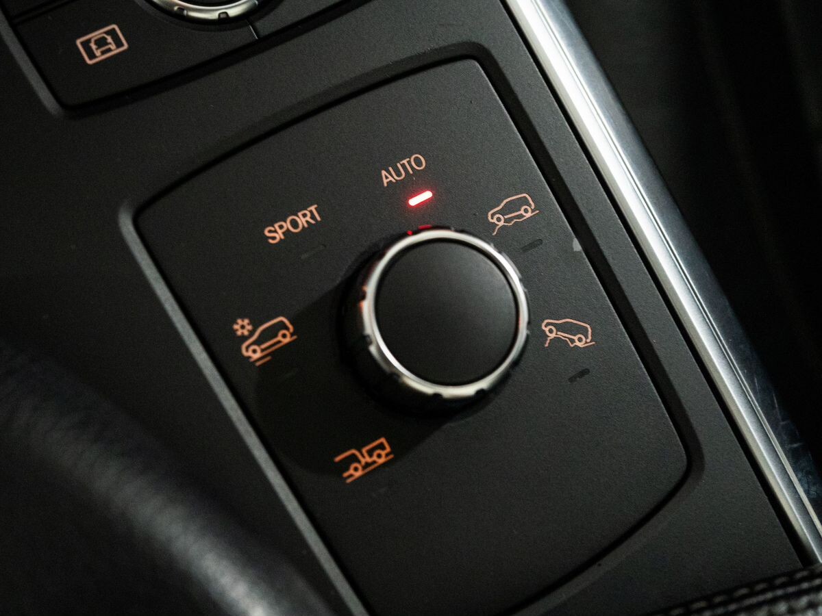 Mercedes-Benz GL-Class 2012 - фото автомобиля