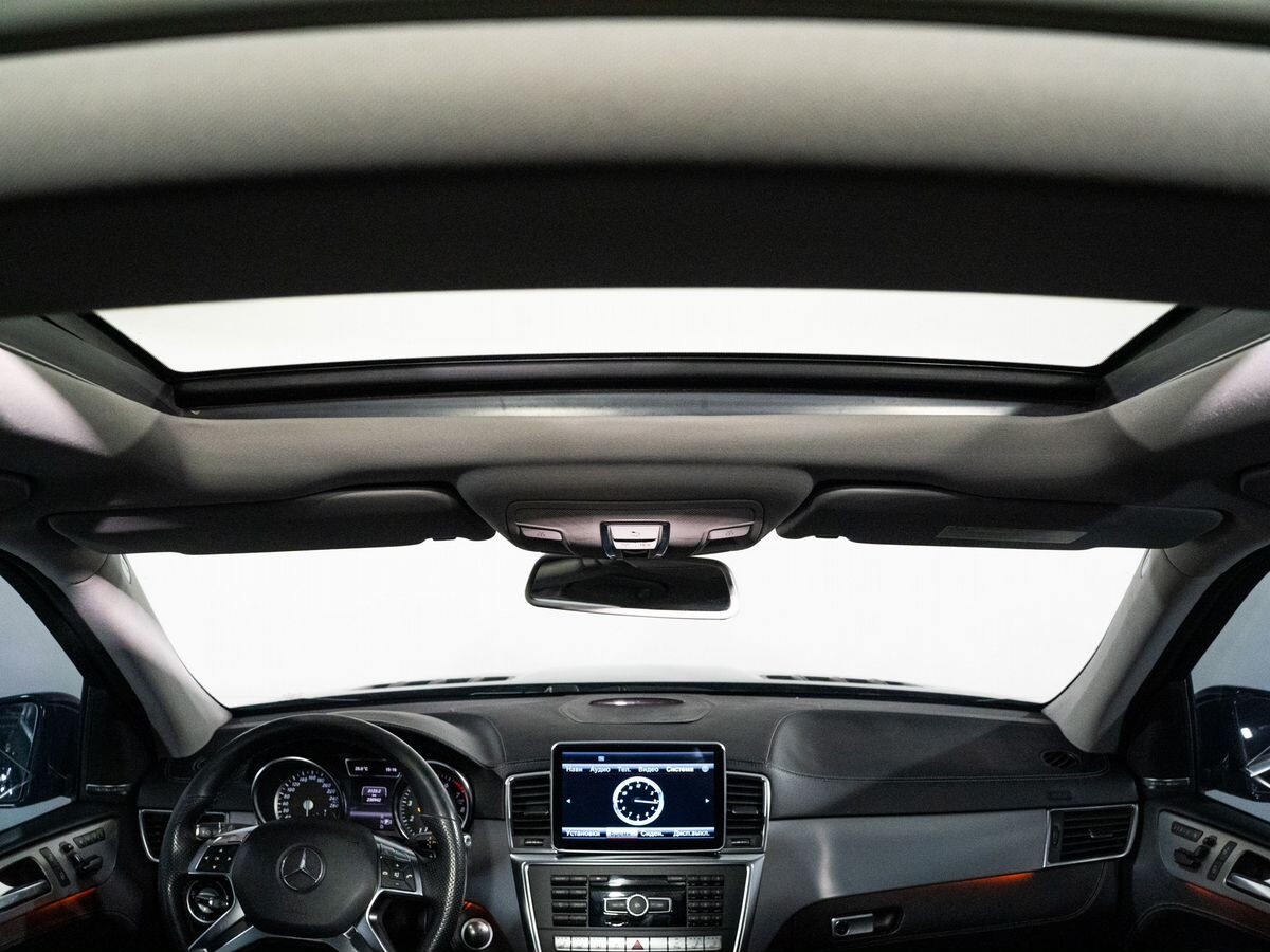 Mercedes-Benz GL-Class 2012 - фото автомобиля