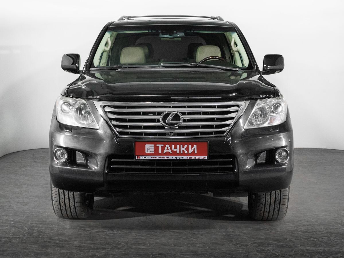 Lexus LX570 2010 - фото автомобиля