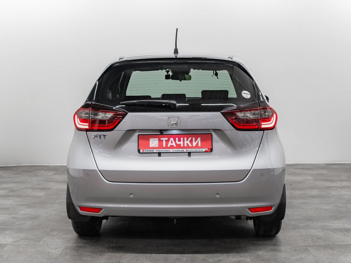 Honda Fit 2021 - фото автомобиля