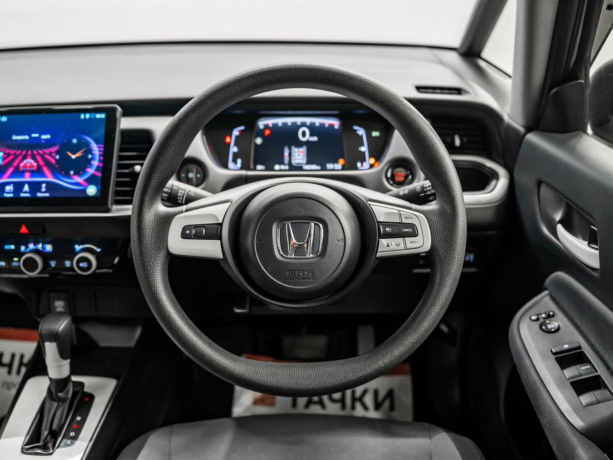 Honda Fit 2021 - фото автомобиля