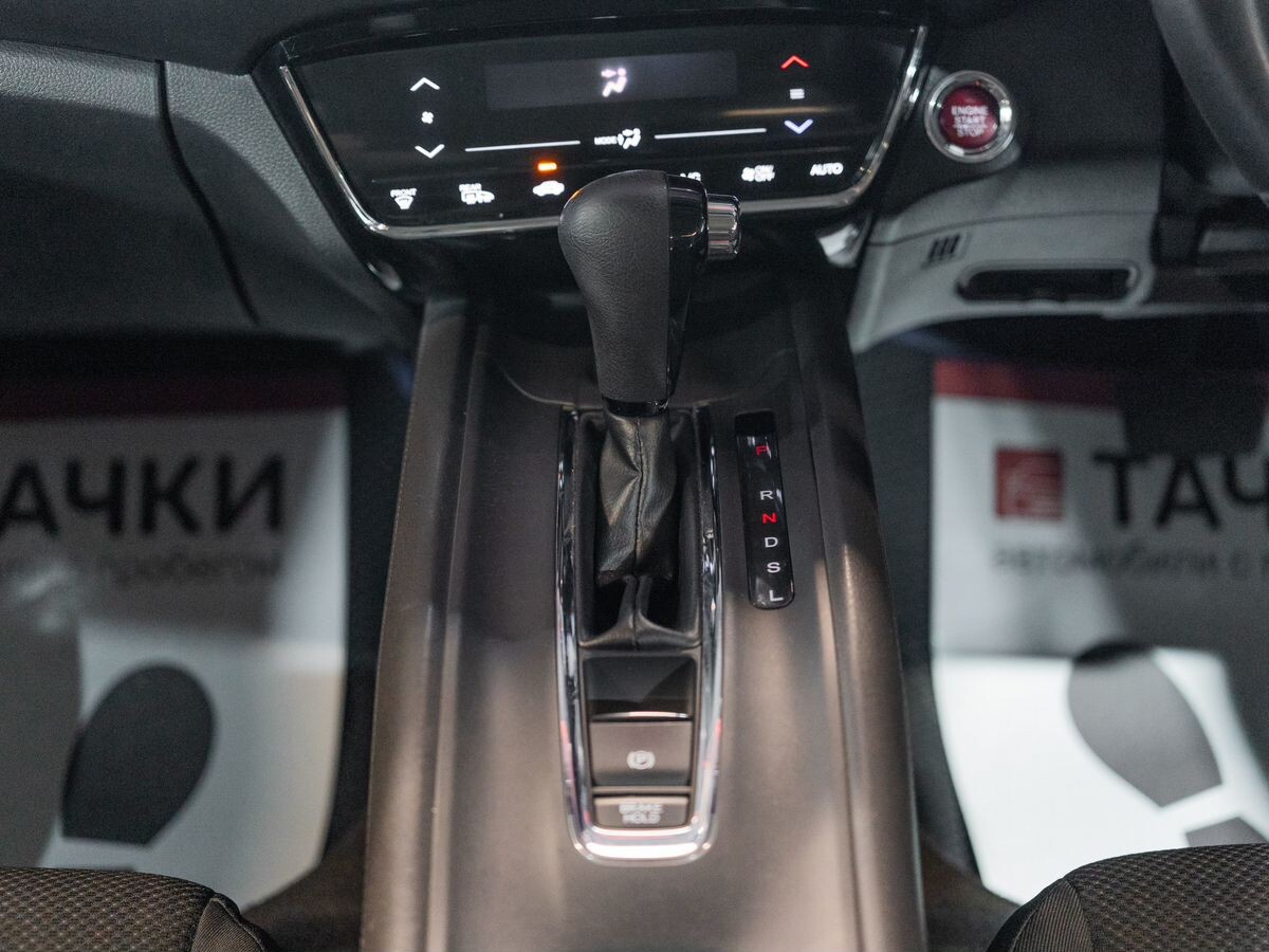 Honda Vezel 2014 - фото автомобиля