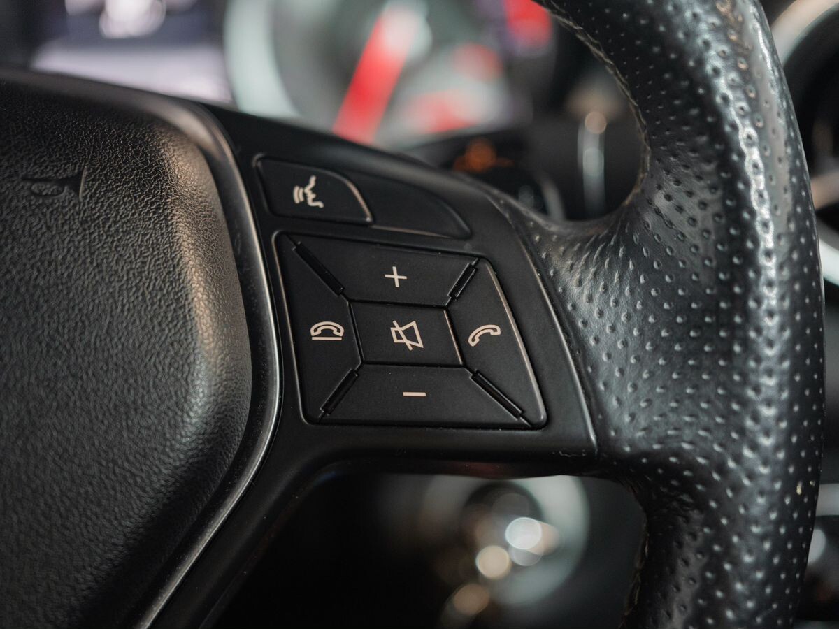 Mercedes-Benz CLA-Class 2013 - фото автомобиля