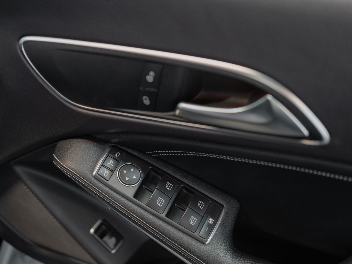 Mercedes-Benz CLA-Class 2013 - фото автомобиля