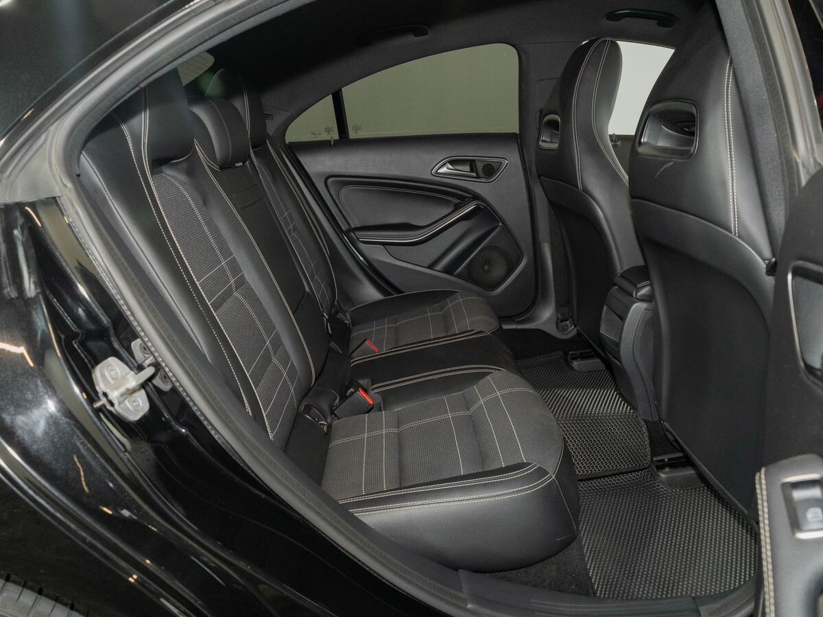 Mercedes-Benz CLA-Class 2013 - фото автомобиля