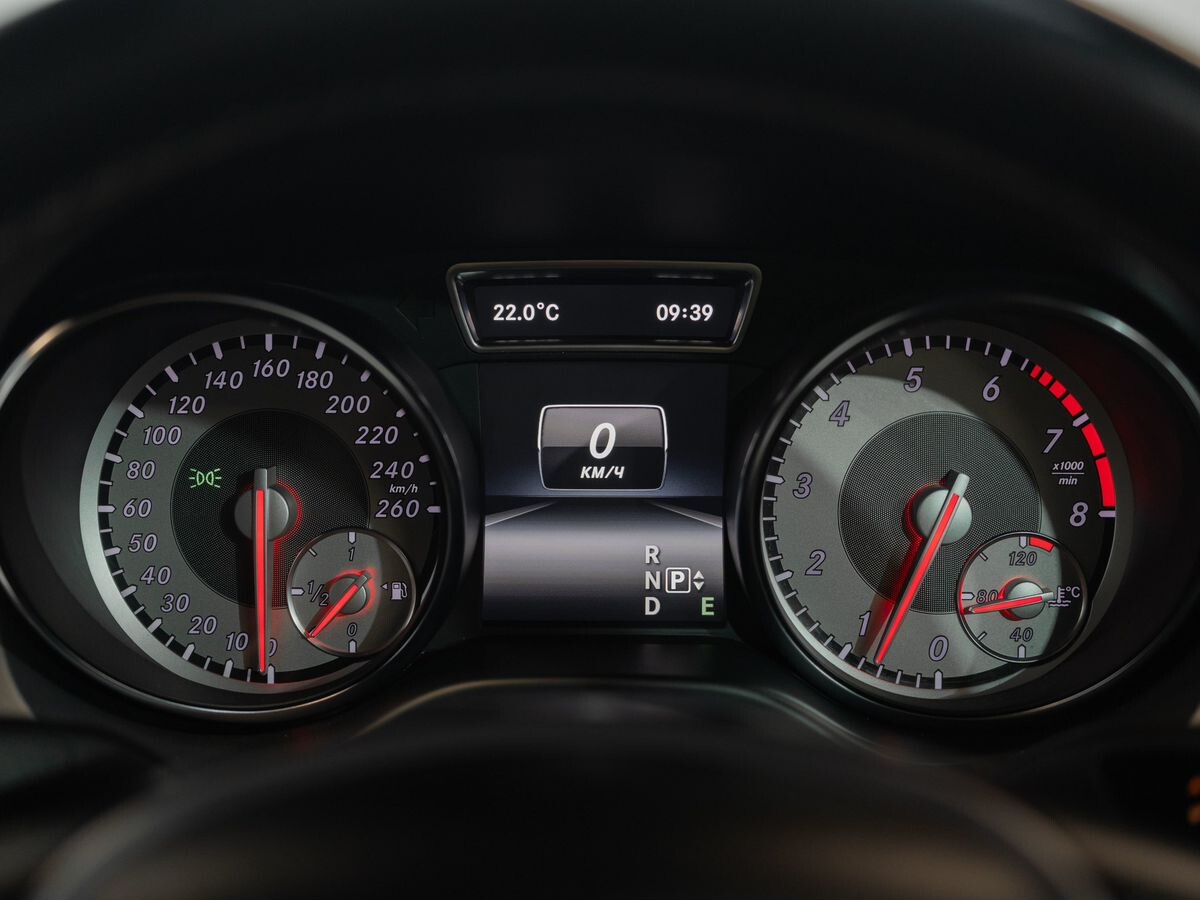 Mercedes-Benz CLA-Class 2013 - фото автомобиля