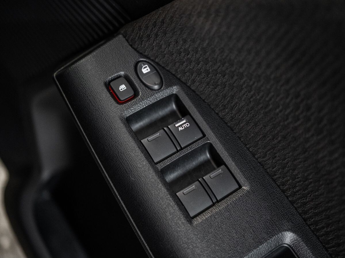 Honda Freed 2012 - фото автомобиля