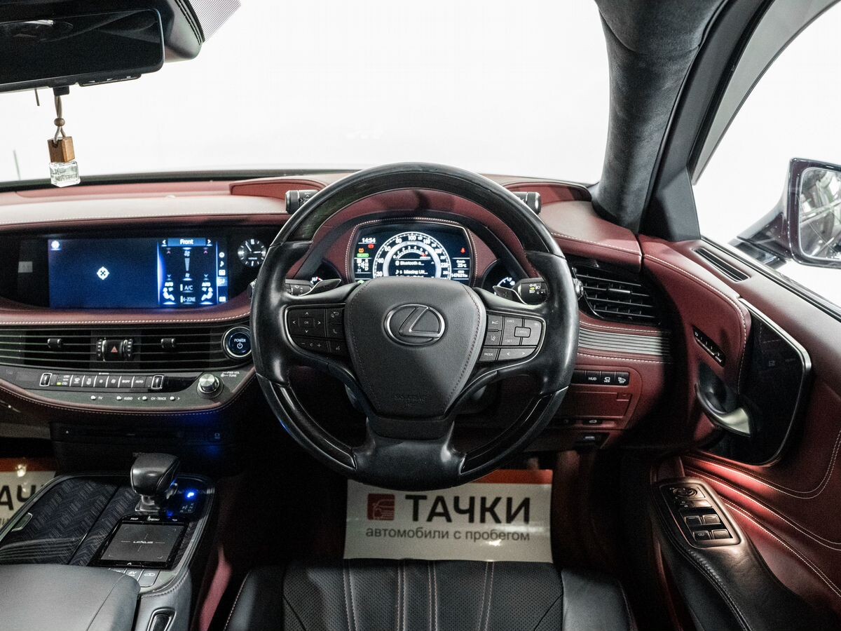 Lexus LS500h 2019 - фото автомобиля