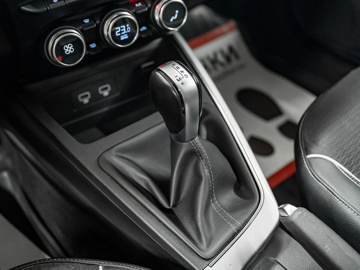 Renault Arkana 2020 - фото автомобиля