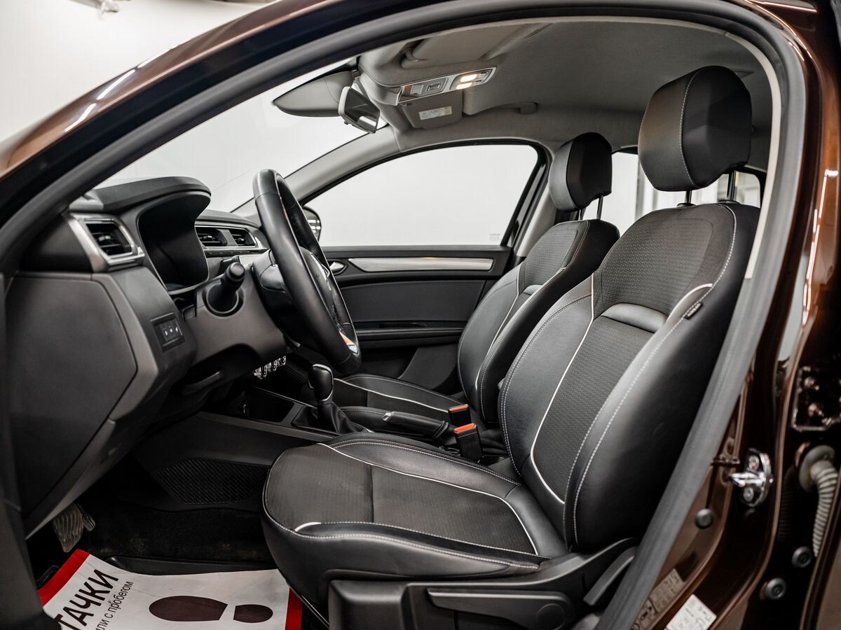 Renault Arkana 2020 - фото автомобиля