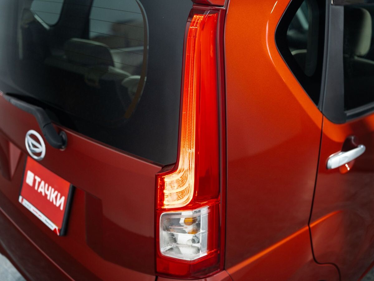 Daihatsu Move 2015 - фото автомобиля