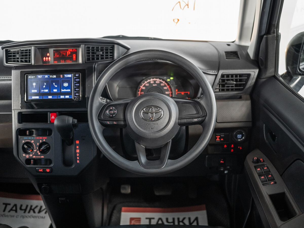 Toyota Roomy 2022 - фото автомобиля