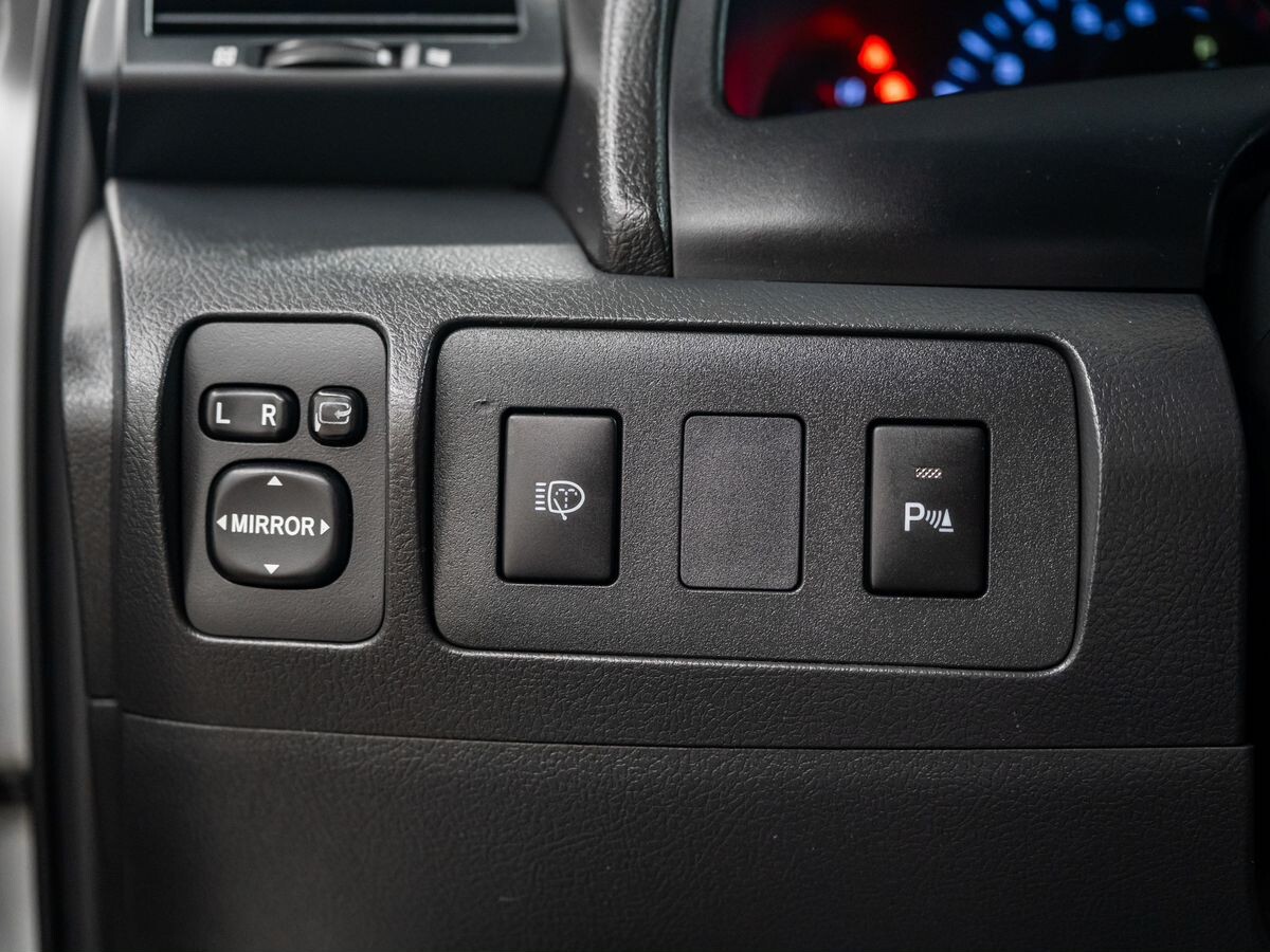 Toyota Camry 2009 - фото автомобиля