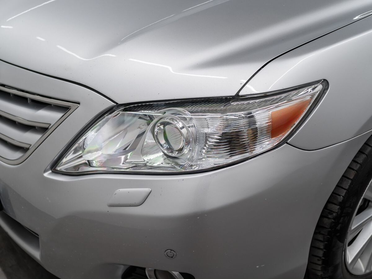 Toyota Camry 2009 - фото автомобиля