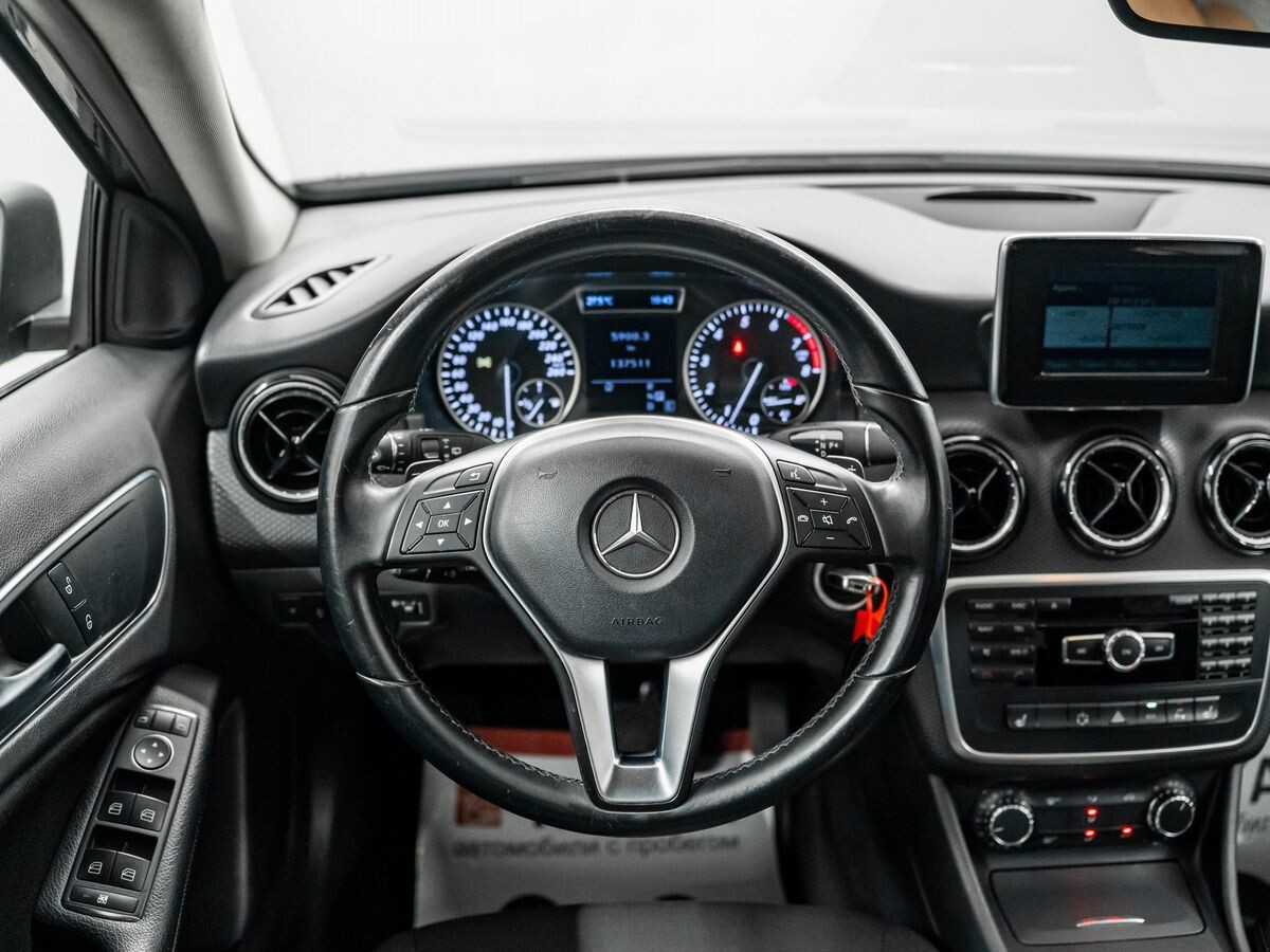 Mercedes-Benz A-Class 2013 - фото автомобиля
