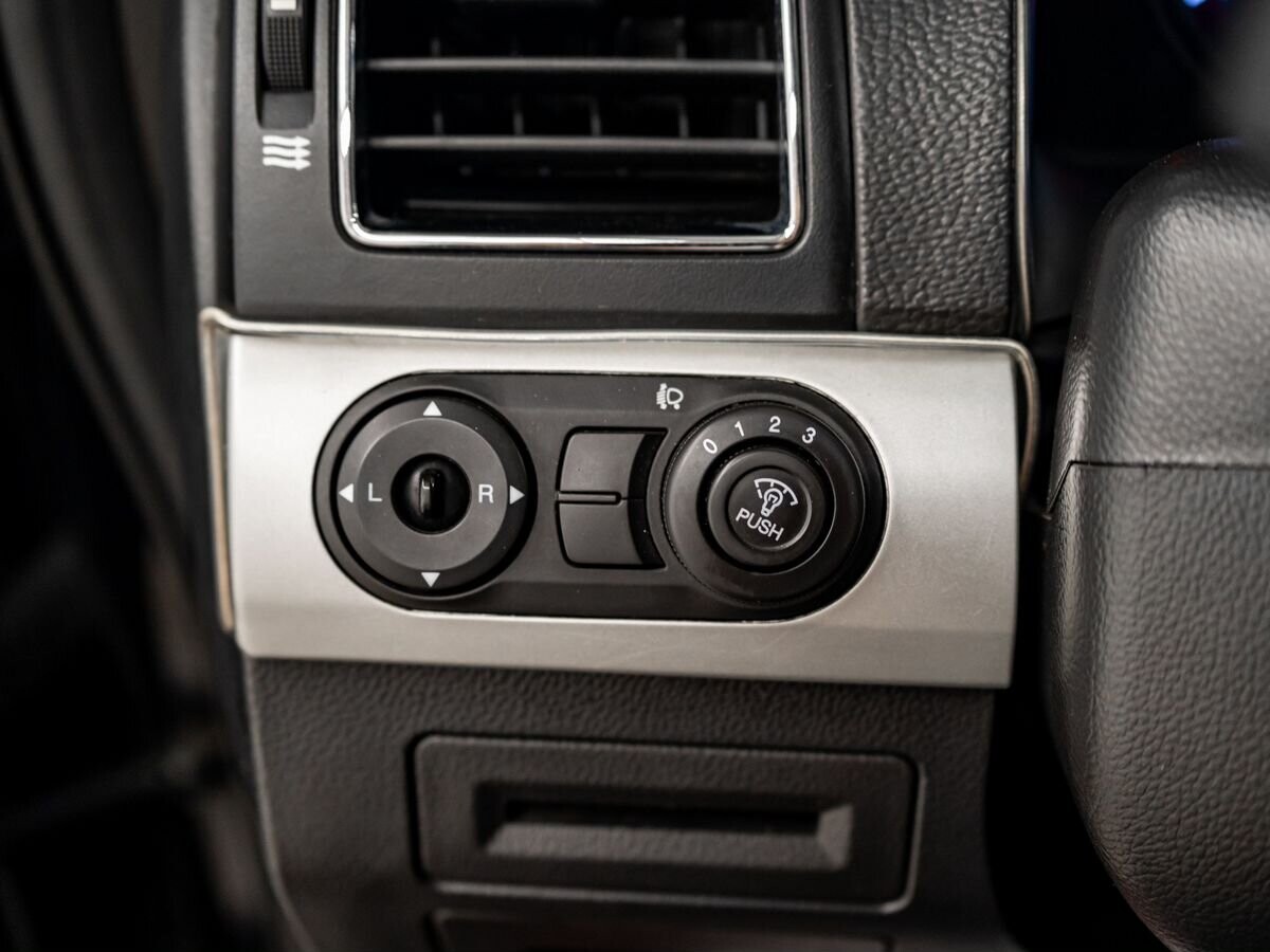 Chevrolet Captiva 2013 - фото автомобиля