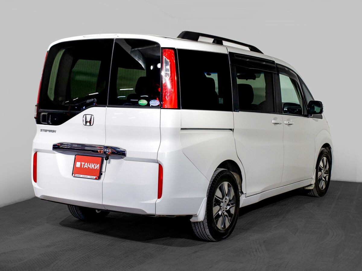 Honda Stepwgn 2016 - фото автомобиля