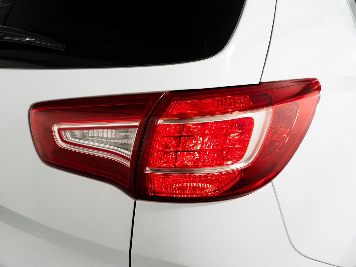 Kia Sportage 2012 - фото автомобиля