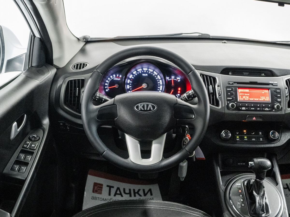 Kia Sportage 2012 - фото автомобиля