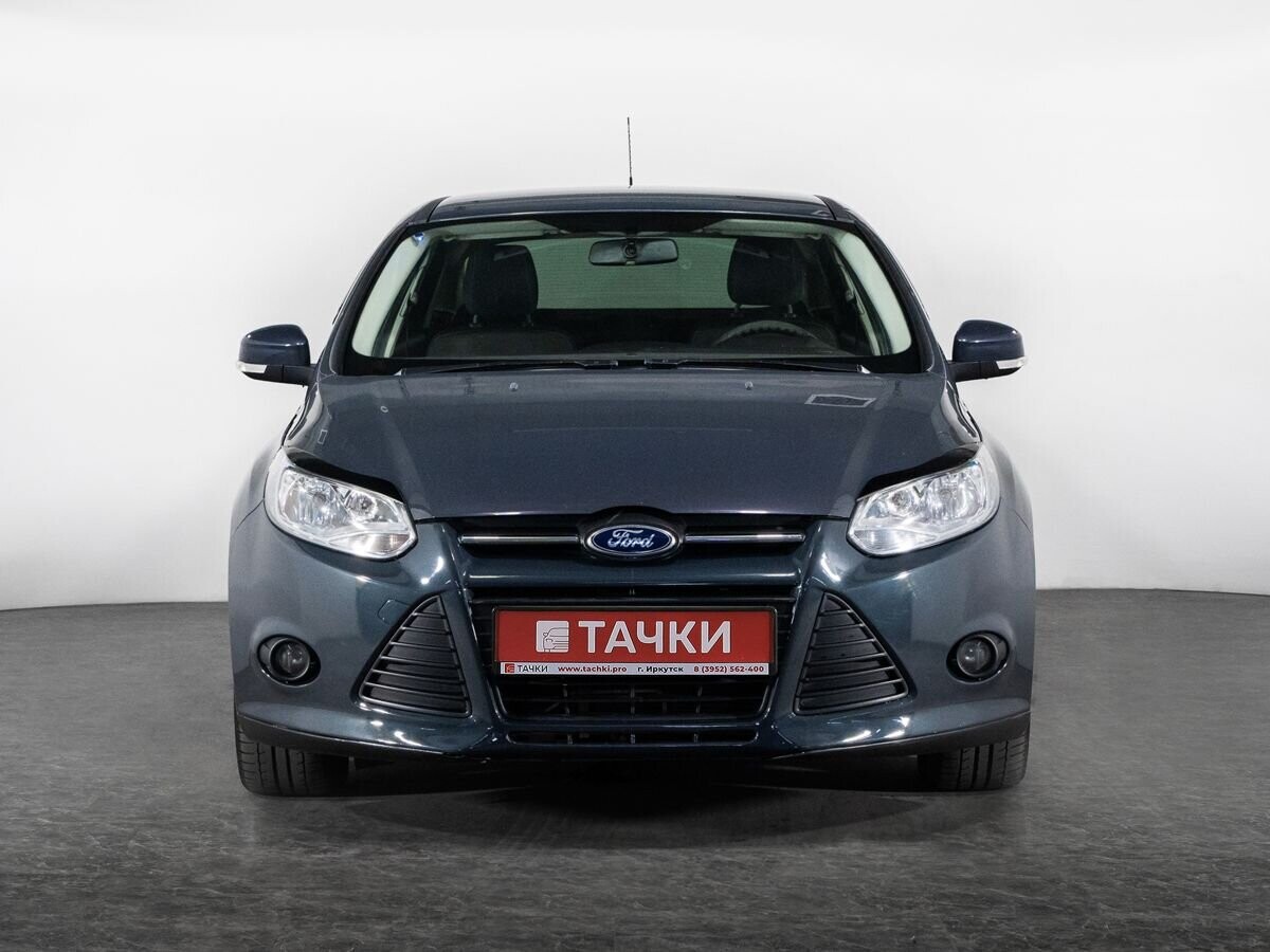 Ford Focus 2012 - фото автомобиля