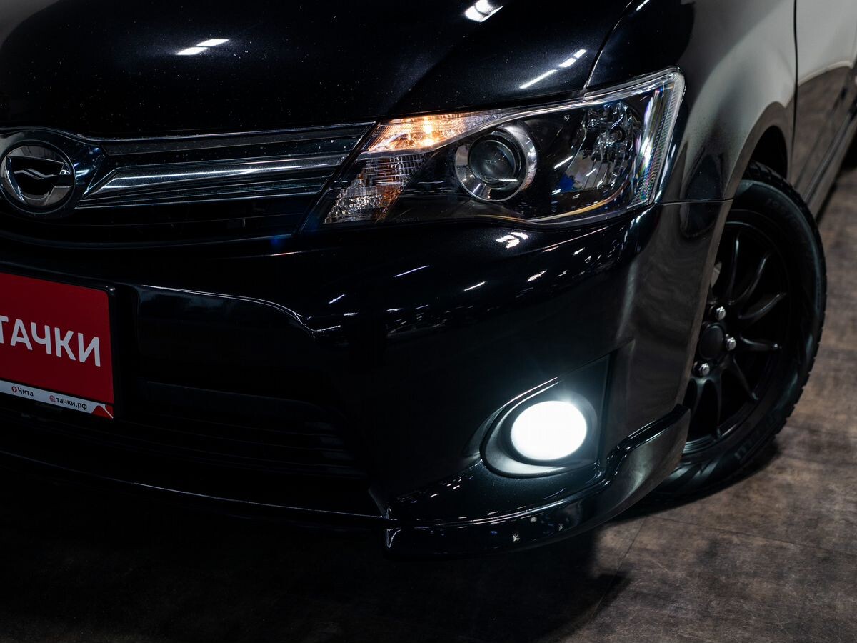 Toyota Corolla Fielder 2013 - фото автомобиля