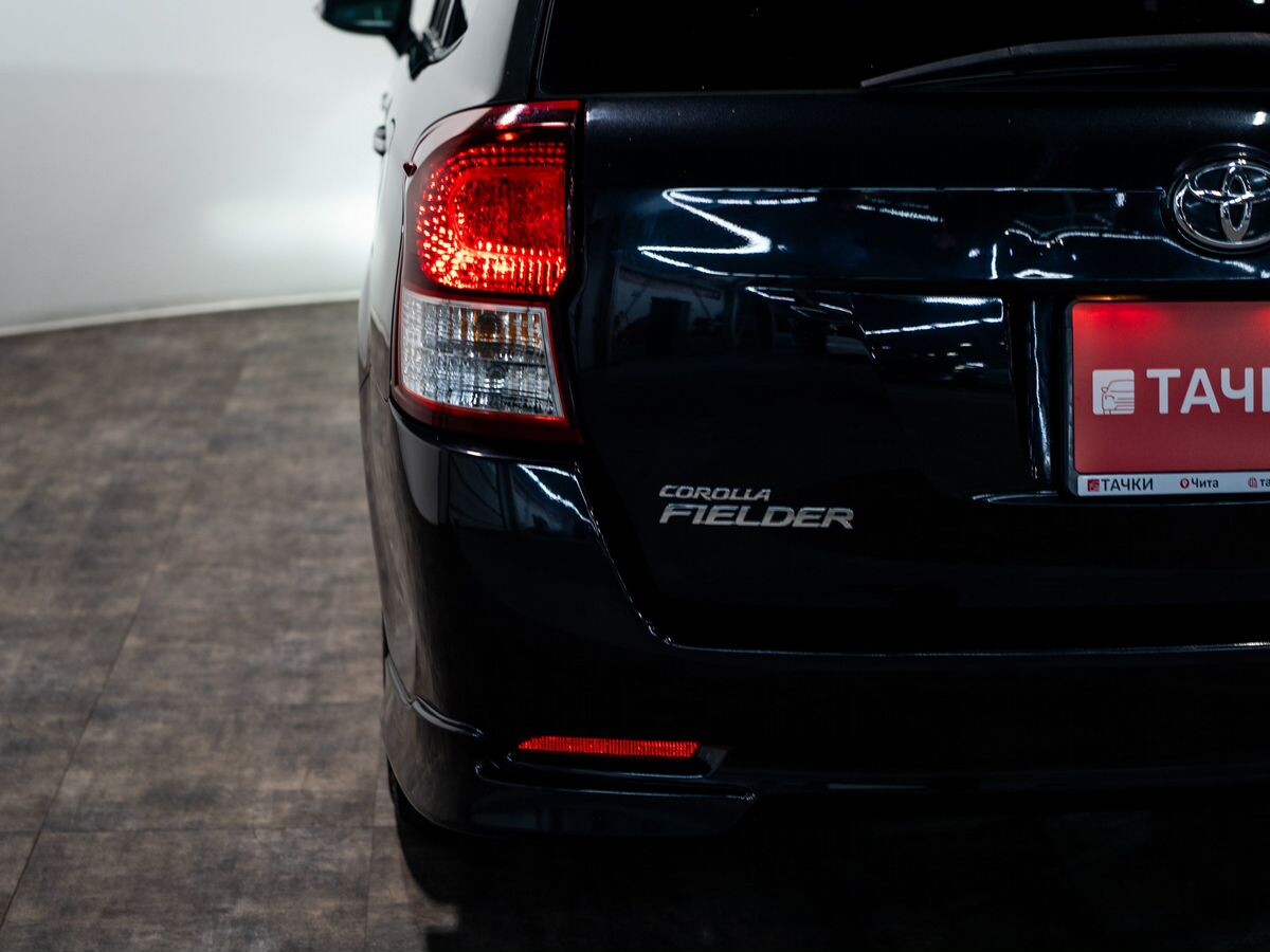 Toyota Corolla Fielder 2013 - фото автомобиля
