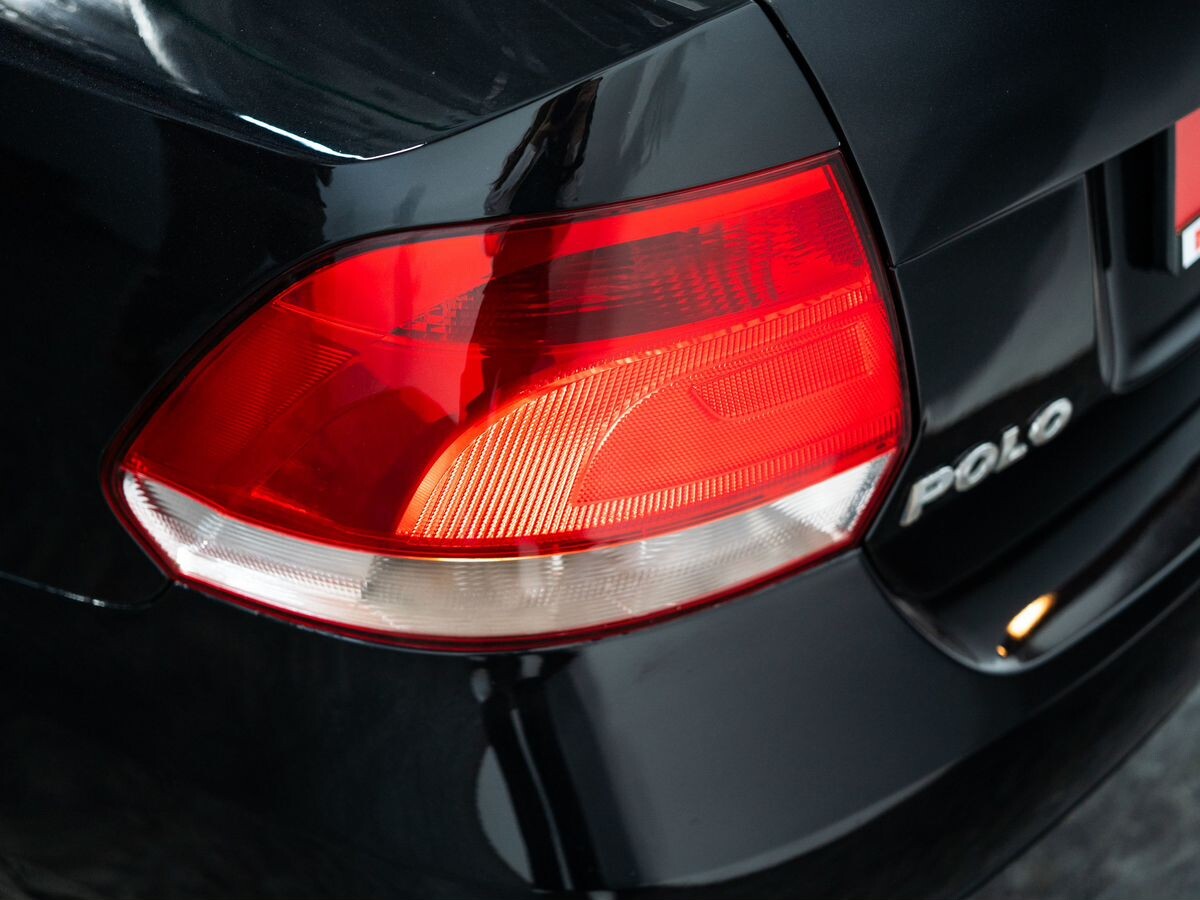Volkswagen Polo 2013 - фото автомобиля