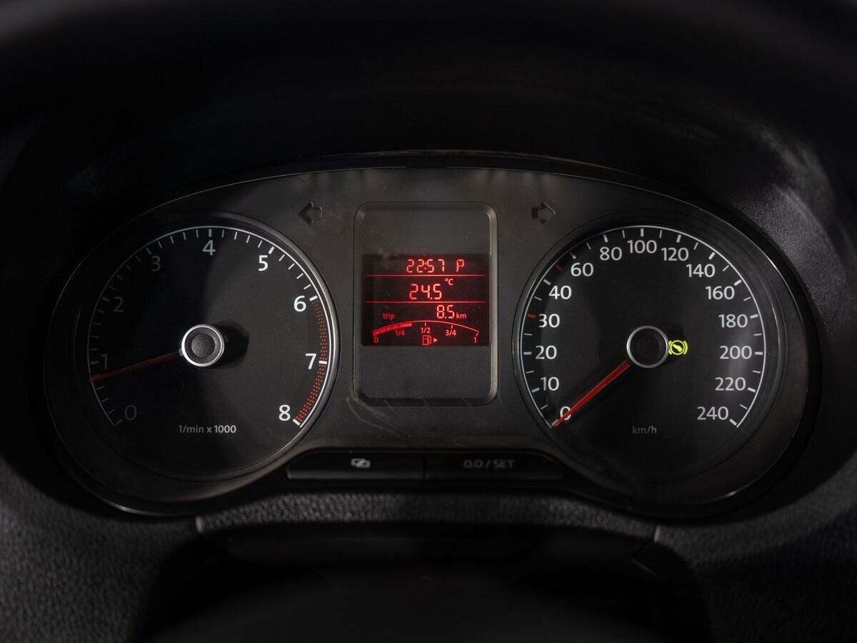 Volkswagen Polo 2013 - фото автомобиля
