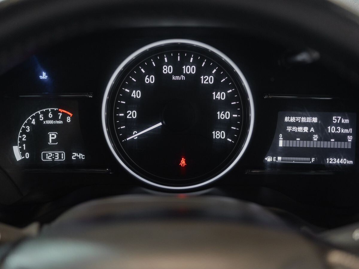 Honda Vezel 2017 - фото автомобиля