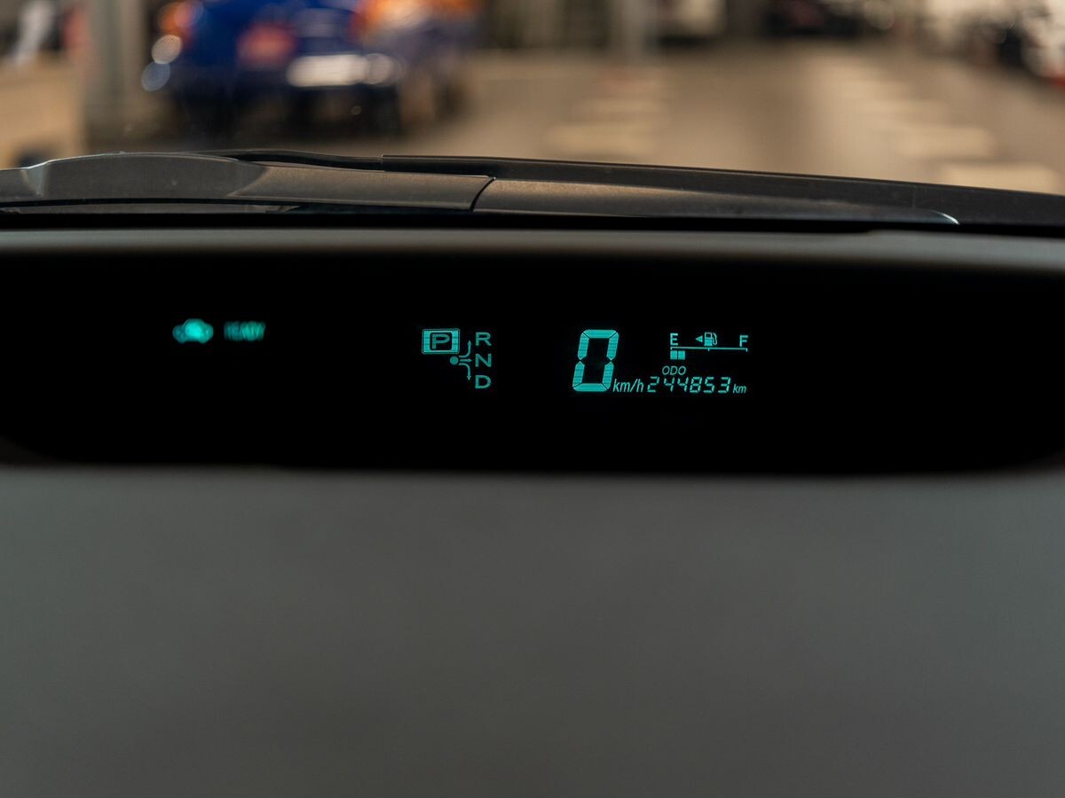 Toyota Prius 2008 - фото автомобиля